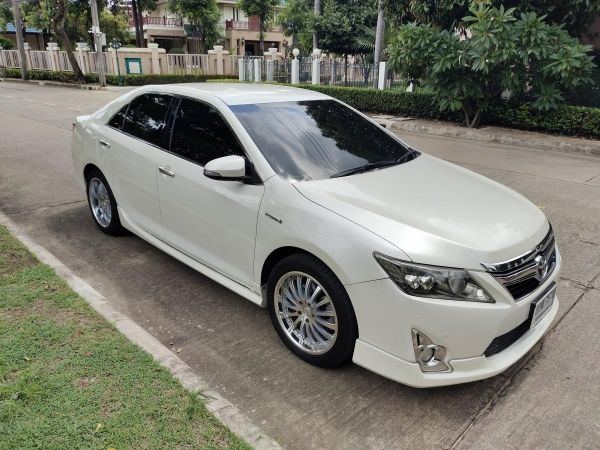 TOYOTA CAMRY HYBRID 2.5 DVD 2013 รูปที่ 2