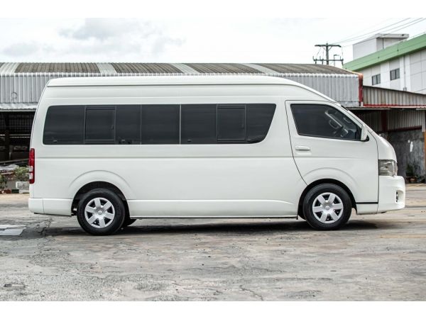 Toyota Commuter HI-ROOF 2.7vvt-i เบนซิน รูปที่ 2