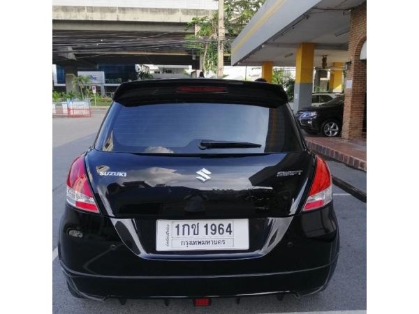 รถบ้านเจ้าของมือเดียว SUZUKI SWIFT 1.25 GLX AT (รุ่นTOP) ปี 2013 เบาะหนังแท้ รถสวยมาก  ราคา 285,000 รูปที่ 2