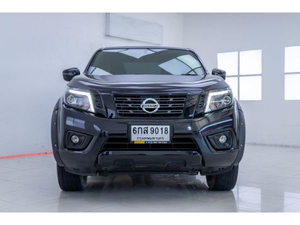 2017 NISSAN NAVARA NP 300 4DR  2.5 E ผ่อน 4,892 บาท จนถึงสิ้นปีนี้ รูปที่ 2