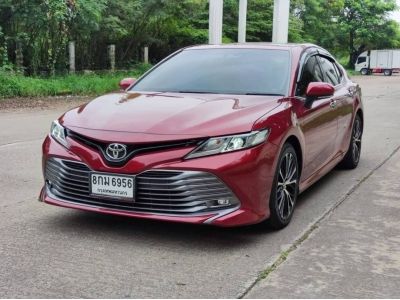 โตโยต้า แคมรี่ 2.5 G sunroof Auto รุ่น Top สีแดงสีนำโชค MY 2018 จด 2019 รูปที่ 2