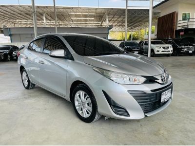 Toyota Yaris Ativ 1.2E  Autoปี 17 จด 18 รูปที่ 2