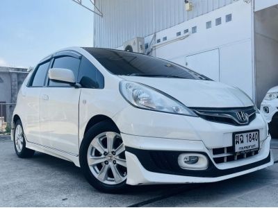 2012 HONDA JAZZ 1.5V เครดิตดีฟรีดาวน์ รูปที่ 2