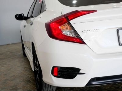 HONDA CIVIC FC 1.8 EL รูปที่ 2