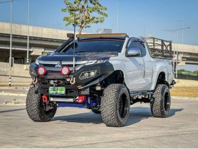 2018 MITSUBISHI TRITON 2.4 GLS PLUS  ALL NEW MEGA CAB เครดิตดีฟรีดาวน์ รูปที่ 2