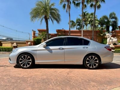 2016 HONDA ACCORD 2.0 EL รูปที่ 2