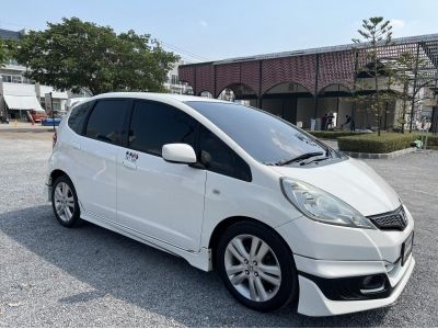 ขายรถHonda Jazz 1.5 s I-vtec ปี2012 รูปที่ 2