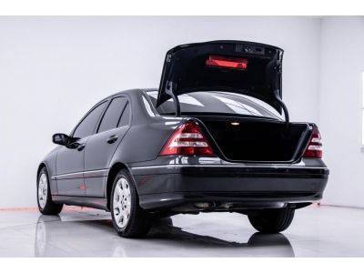 2006 MERCEDES-BENZ C180K W203  ผ่อน 4,551 บาท 12 เดือนแรก รูปที่ 2