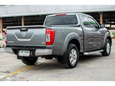 Nissan Navara 2.5 E Kingcab NP300 Calibre เกียร์ธรรมดา ดีเซล 2017จด2018 วิ่ง 8x,xxx รูปที่ 2