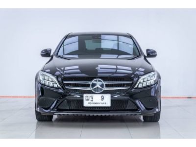 2019 Mercedes-Benz C220D 2.0 Avantgarde   ผ่อนเพียง 15,602 บาท 12 เดือนแรก รูปที่ 2