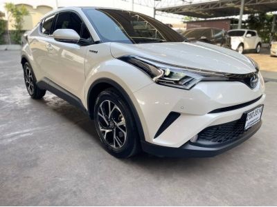 Toyota CHR 1.8 HV Hi Top 2019 สีขาว รูปที่ 2