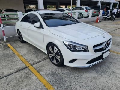 Mercedes-Benz CLA200 Urban 2018 รุ่น Facelift เจ้าของขับเองไมล์แค่ 17,000 กม รูปที่ 2