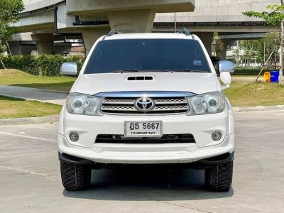 2008 TOYOTA FORTUNER 3.0 V 2WD โฉม ปี08-11 รูปที่ 2