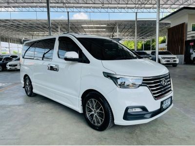 Hyundai H-1  2.5 Delux Limited Sunroof ปี  2019 รูปที่ 2