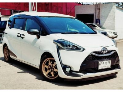 2017 Toyota Sienta 1.5V เครดิตดีฟรีดาวน์ รูปที่ 2