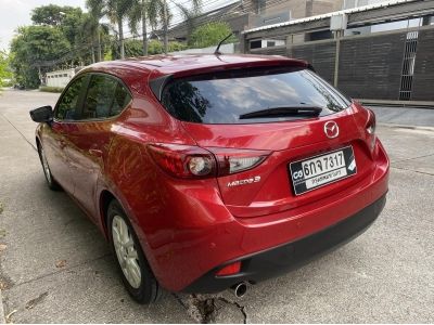 2016 Mazda 3 2.0 ไมล์น้อย29k เข้าศูนย์ตลอด เจ้าของขายเองค่ะ รูปที่ 2