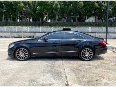 Mercedes-Benz CLS 250 CDI AMG ปี 2011 ตัว Top AMG เจ้าของเดียวสภาพสวยมาก กุญแจสำรองครบ รูปที่ 2