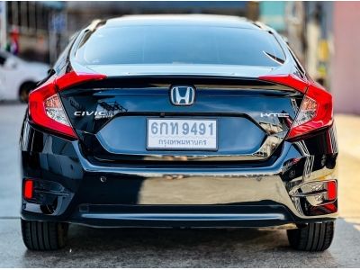 2017 Honda Civic FC 1.8EL เครดิตดีฟรีดาวน์ รูปที่ 2