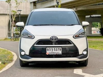 2017 TOYOTA SIENTA 1.5V เครดิตดีฟรีดาวน์ รูปที่ 2