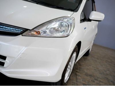 HONDA JAZZ 1.3 HYBRID เกียร์AT ปี13 รูปที่ 2