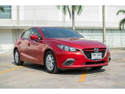 MAZDA 3 2.0 E รถบ้านเจ้าของมือเดียว ผู้หญิงใช้งาน ไมล์แท้วิ่งน้อยมาก สภาพสวยมาก รูปที่ 2