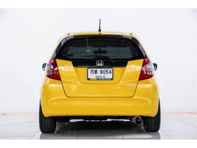 2010 HONDA JAZZ GE 1.5 V ผ่อน 3,151 บาท 12 เดือนแรก รูปที่ 2