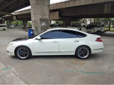 2010 NISSAN TEANA 200XL สีขาว รถสวยน่าใช้ ไม่แก๊ส รูปที่ 2