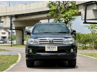 2009 TOYOTA FORTUNER, 2.7 V โฉม ปี08-11 รูปที่ 2