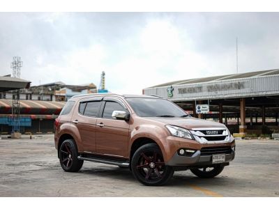 โคตรสวย สีพิเศษ ท็อปสุด 4x4 ออโต้ ISUZU MU-X 3.0 4x4 navi ปี2014-2015 รูปที่ 2