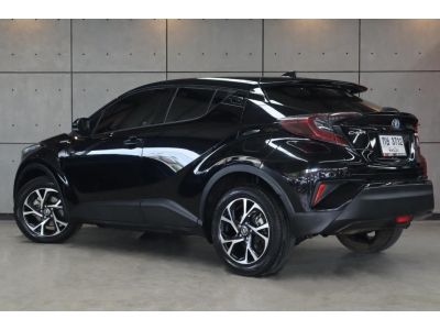 2019 Toyota C-HR 1.8  HV Mid SUV AT(ปี 17-21) P3732 รูปที่ 2