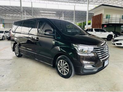 2018 Hyundai H-1 2.5 ELite เครดิตดีฟรีดาวน์ รูปที่ 2