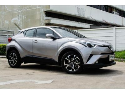 Toyota C-HR 1.8 Entry ไมล์4หมื่น รถสวยจริงๆ รูปที่ 2