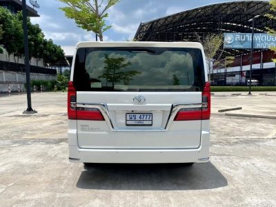 2020 TOYOTA MAJESTY 2.8 PREMIUM เครดิตดีฟรีดาวน์ รูปที่ 2