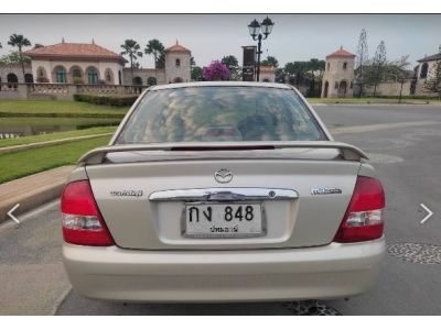 Mazda 323 รถปี 2002 รูปที่ 2