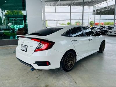 2018 HONDA CIVIC FC 1.8 EL เครดิตดีฟรีดาวน์ รูปที่ 2