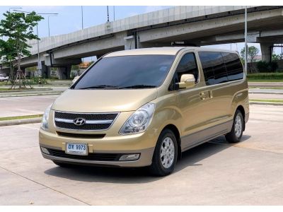 2010 HYUNDAI H-1 2.5 DELUXE  เครดิตดีฟรีดาวน์ รูปที่ 2