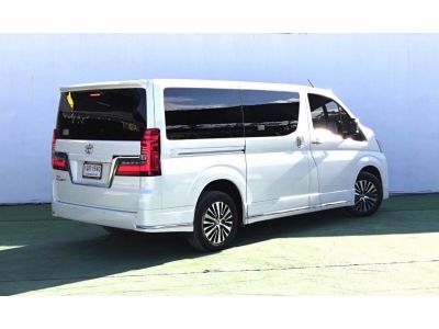 TOYOTA  MAJESTY 2.8 PREMIUM รูปที่ 2