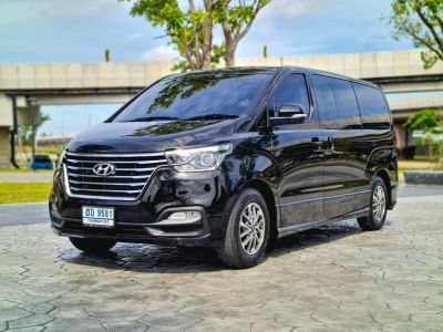 2019 HYUNDAI H-1  2.5 ELITE เครดิตดีฟรีดาวน์ รูปที่ 2