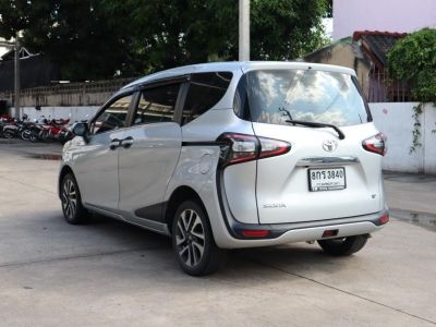 ฟรีดาวน์ Toyota Sienta 1.5 V A/T ปี 2019 รถบ้านเจ้าของมือเดียว รูปที่ 2