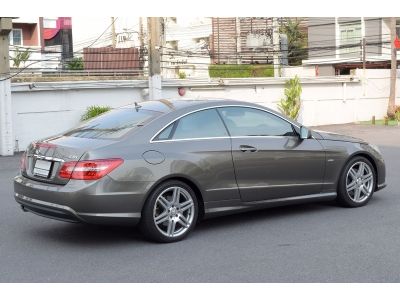 BENZ E-CLASS E250 CGI COUPE ปี 2010 รถสภาพดี รูปที่ 2