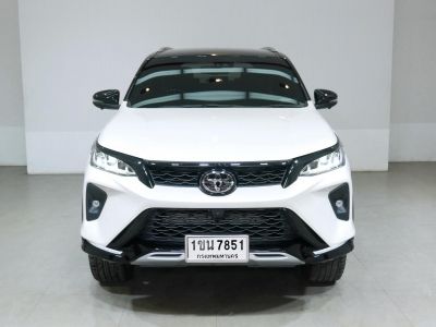 TOYOTA FORTUNER 2.8 LEGENDER 4WD เกียร์AT ปี20 รูปที่ 2