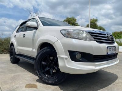 2012 TOYOTA FORTUNER 3.0V 2WD  เครดิตดีฟรีดาวน์ รูปที่ 2