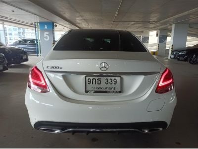 Mercedes-Benz C-Class C300E 2.0 Amg Dynamic Facelift (Ckd) ปี 19 AT (รถมือสอง ราคาดี เจ้าของขายเอง รถสวย สภาพดี ไมล์แท้) รูปที่ 2