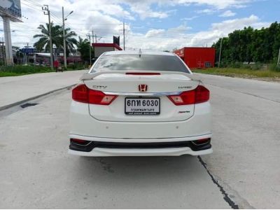 Honda City 1.5V plus ปี2017 สีขาว รูปที่ 2