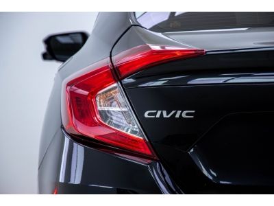 2019 HONDA CIVIC FC 1.8EL  ผ่อน 6,046 บาท 12เดือนแรก รูปที่ 2