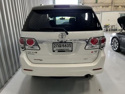 โตโยต้า Toyota Fortuner 3.0 V 4WD ปี 13 AT (รถมือสอง สภาพดี ราคาถูก ไมล์แท้) รูปที่ 2