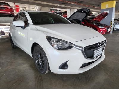 มาสด้า Mazda 2 1.3 Skyactiv Standard  ปี 15 AT (รถมือสอง สภาพดี ราคาถูก ไมล์แท้) รูปที่ 2