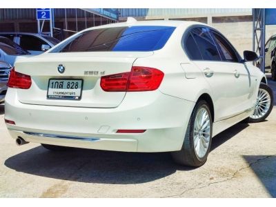 2013 BMW Series3  320d 2.0 Luxury เครดิตฟรีดาวน์ รูปที่ 2