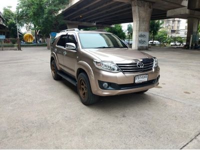 Toyota Fortuner 4×4 เครื่องยนต์ 2.7 เบนชิน รูปที่ 2