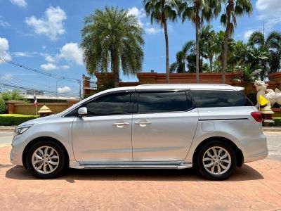 2018 KIA Grand Carnival 2.2 EX CRDI รูปที่ 2